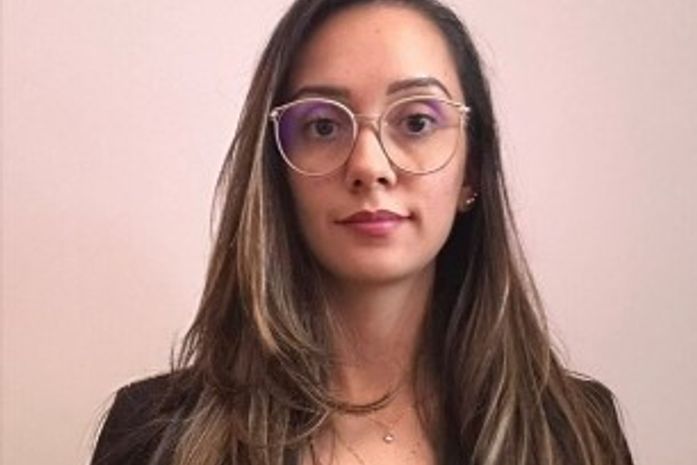 Mestra em contabilidade financeira, Jheneffer Duarte