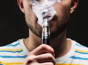 Cigarro eletrônico: vapor proibido e que pode matar
