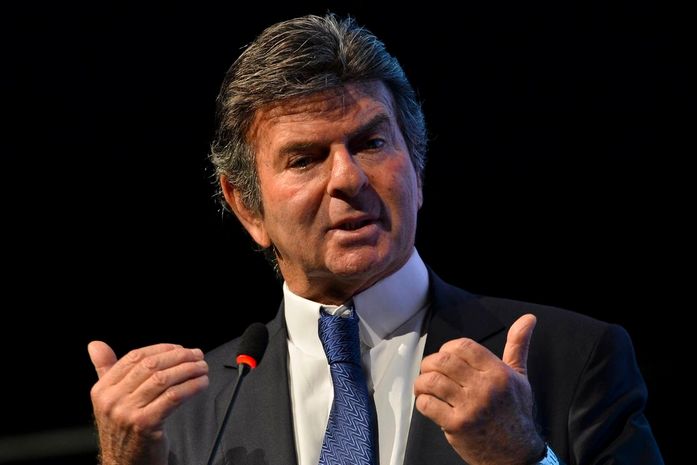 Fux suspende atuação do juiz de garantias até decisão do mérito