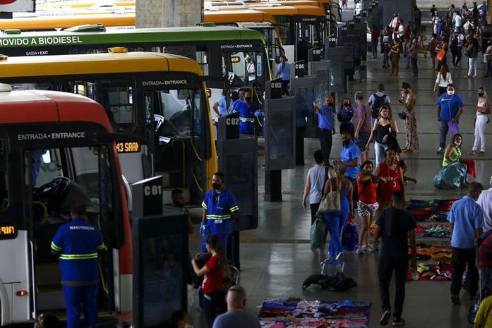 Após sete altas seguidas, setor de serviços recua 8,5% em Alagoas no mês de janeiro