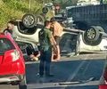 Motorista fica ferido após carro capotar na BR-316, em Satuba