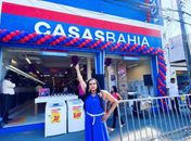 
Ela é a nova garota propaganda da Casas Bahia, em Coruripe.  O nome dela é Sophia Braz.
