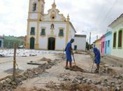 Serviço Autônomo de Água e Esgoto inicia obra de troca de tubulação no Largo da Matriz