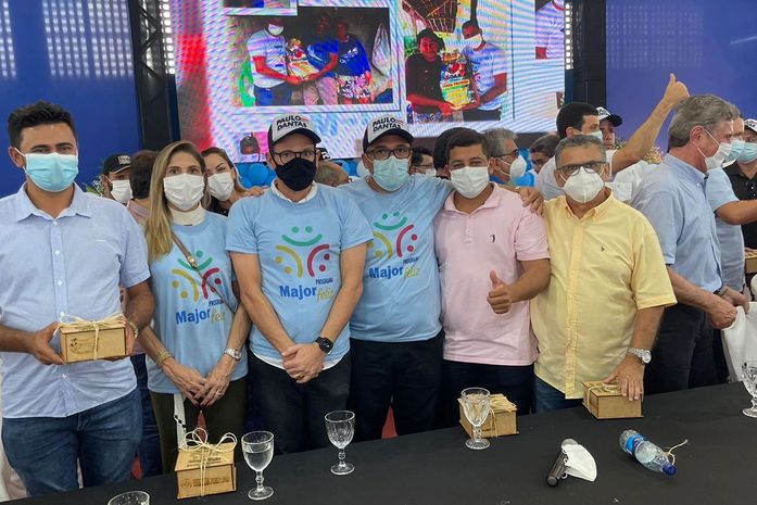 Ao lado do prefeito Theobaldo Cintra, Toinho participa de lançamento do programa