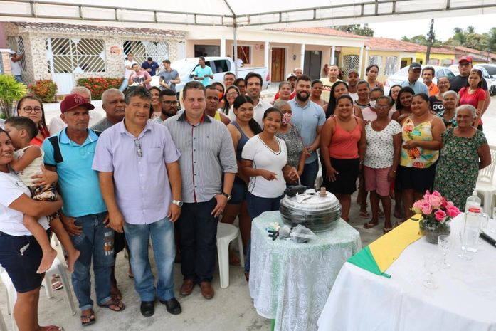 Agricultores familiares de Piaçabuçu, são contemplados com 30 kits de irrigação em parceria com estado 
