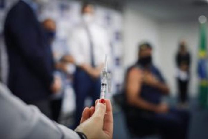 Covid-19: Aplicação da 2ª dose para agentes de segurança começa no próximo dia 09