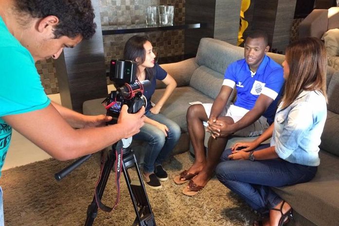 Batom nas quatro linhas: conheça o paredão do CSA fora dos gramados