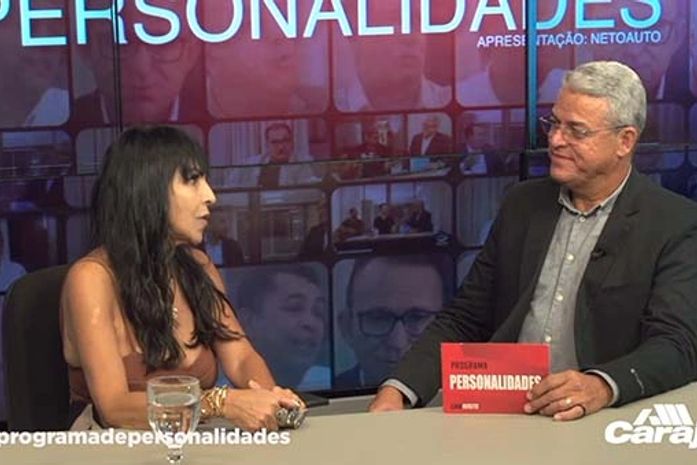 Personalidades entrevista a colunista social Aninha Monteiro