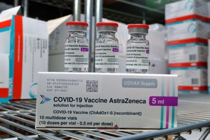 Covid-19: vacinas para imunizar pessoas de 59 e 58 anos começam a ser distribuídas