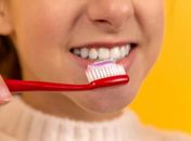 Higiene bucal x sorriso saudável: por que parte da população ainda não entende essa relação?