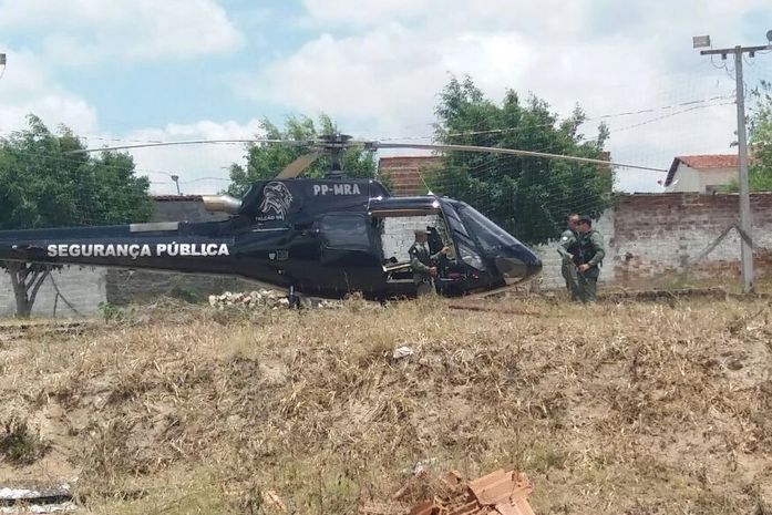 Helicóptero Falcão 4