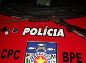 Policiais encontram espingarda ao abordar menor no Feitosa