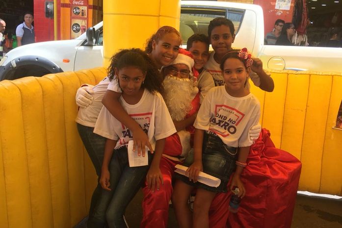 Projeto na Nossa Rua Tem e Revista Class Magazine promovem Natal Solidário no centro da cidade