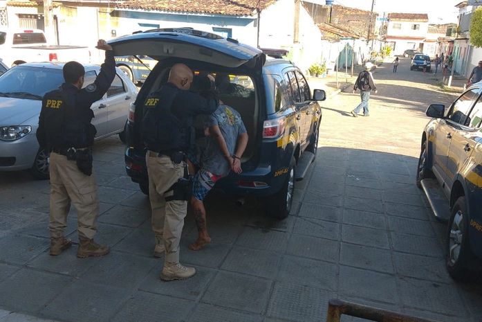 Operação desarticula organização criminosa responsável por assaltos a ônibus em AL