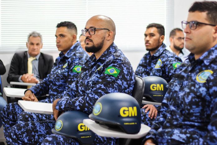 Prefeito Nicolas Pereira empossou 23 guardas municipais aprovados no Concurso Público de Campo Alegre