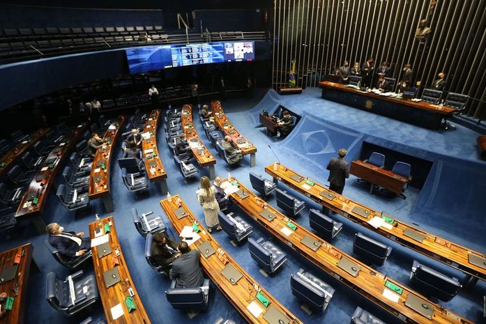 Pandemia: Senado aprova criação de programa contra depressão