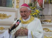 Gilvania Barros concede Comenda Manoel André ao Bispo de Penedo, Dom Valério Breda