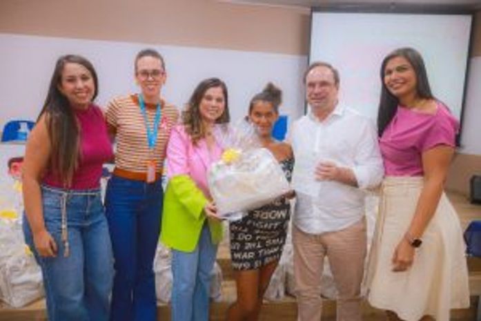 Prefeito Luciano já entregou 500 kits de enxoval a mães e gestantes