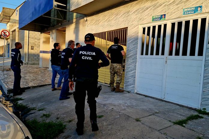 Renocrim: Mulher que fingiu fazer matrícula em escola para praticar sequestro e outras 33 são presas em operação da PC