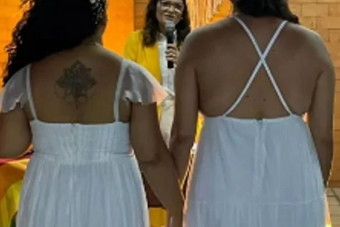Pastora batista que realizou casamento entre mulheres registra boletim de ocorrência após sofrer ameças