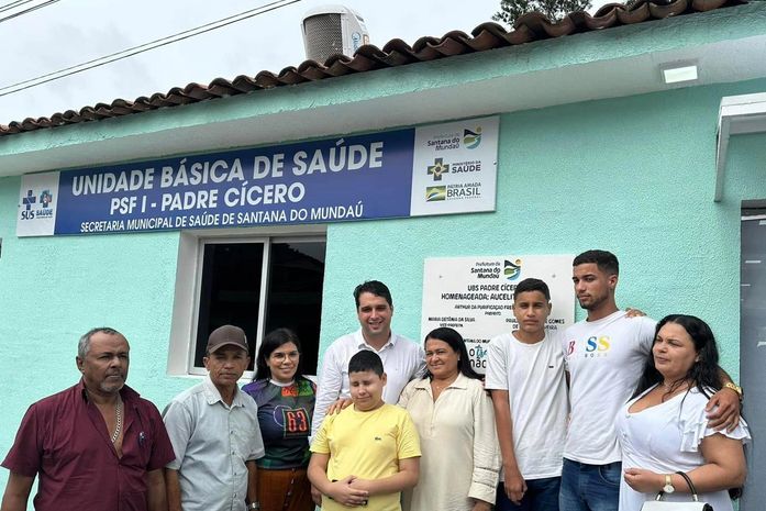 Prefeitura de Santana do Mundaú entrega reforma da UBS Padre Cícero em programação de emancipação política