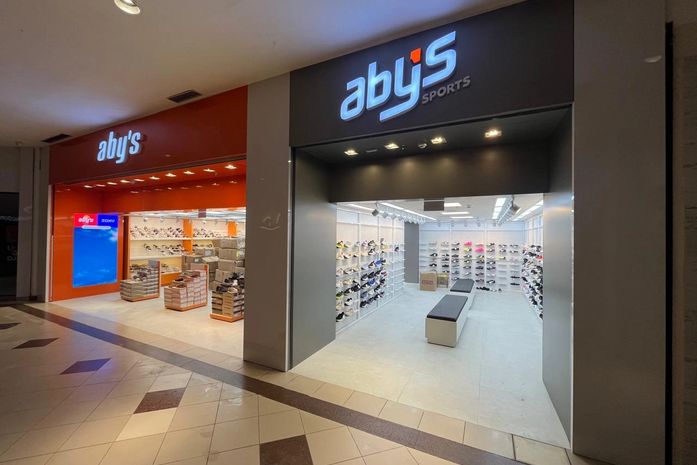 Aby’s Calçados reinaugura loja no Shopping Jardins com conceito inédito e chega ao segmento esportivo em Sergipe
