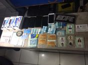 Os suspeitos, quatro homens e uma mulher, integram quadrilha da cidade de Aracaju- SE