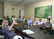 Projeto do novo aeroporto é apresentado em reunião