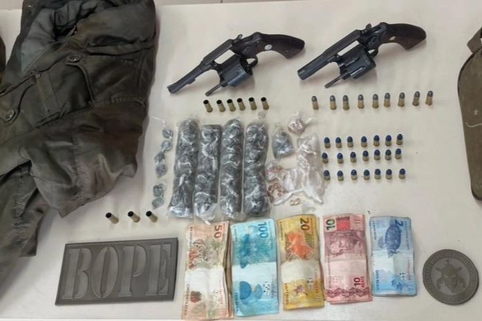 Na primeira semana do ano PM apreende mais de 11 kg de drogas e 20 armas de fogo