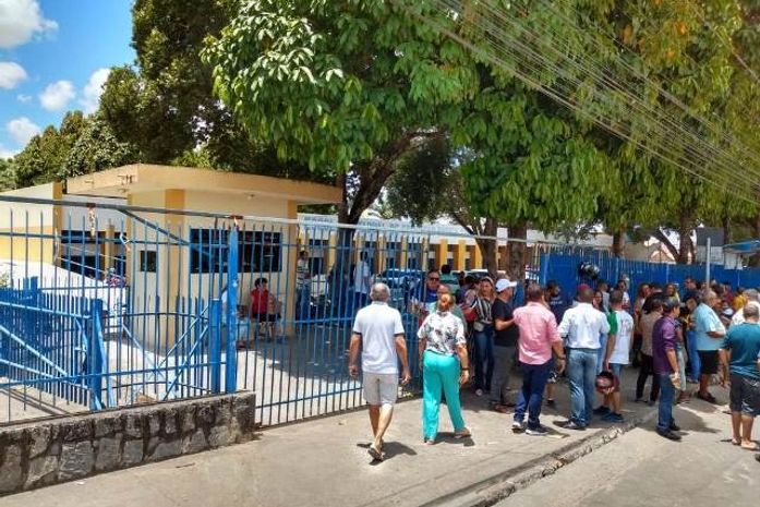 Escola Costa Rego e Uneal registram movimento intenso na eleição de Conselheiros Tutelares em Arapiraca