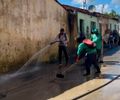 Rio São Miguel normaliza, e equipes garantem limpeza para retorno das famílias nos bairros afetados
