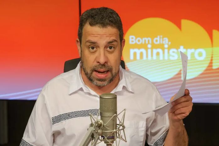 Fim da escala 6x1 deve aumentar produtividade, diz Boulos