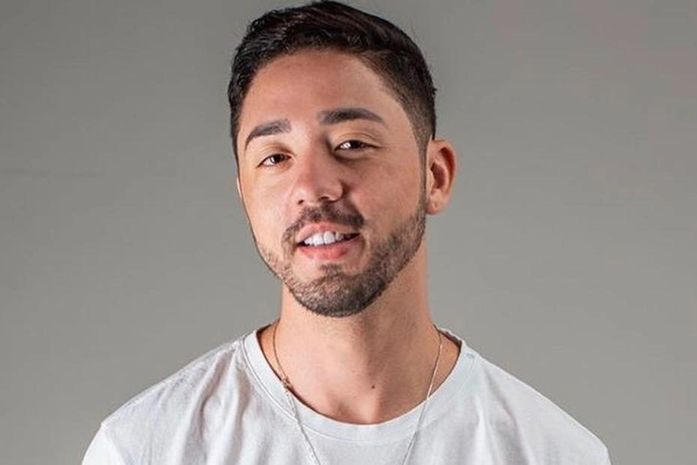 Justiça declara extinta punição de Rico Melquiades após cumprimento de acordo com o MP