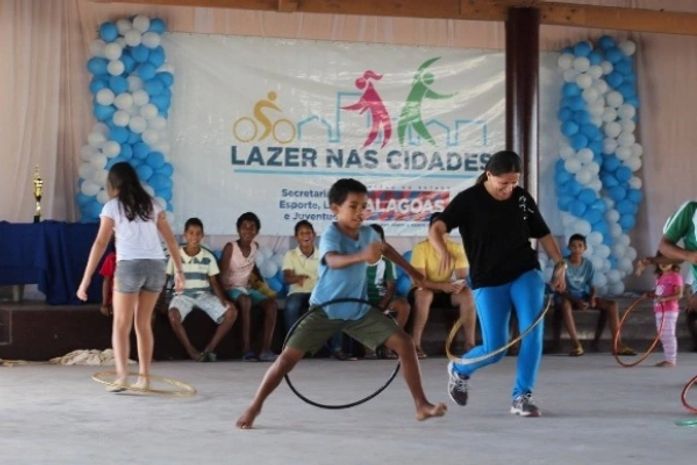 Atividades do "Lazer nas Cidades" são voltadas para crianças, adultos e idosos