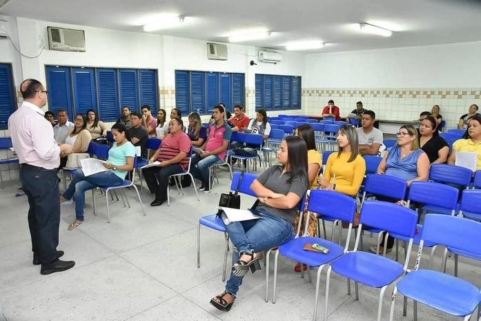 Prefeitura de Atalaia inicia curso para pré-candidatos a conselheiro tutelar