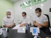 Luciano Barbosa assina ordem de serviço para inicio das obras do Centro de Convenções de Arapiraca 