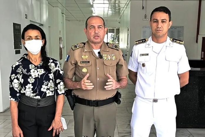 Comandante-geral da PM/AL, visita em hospital de Aracaju militar de AL que sofreu grave acidente em rodovia
