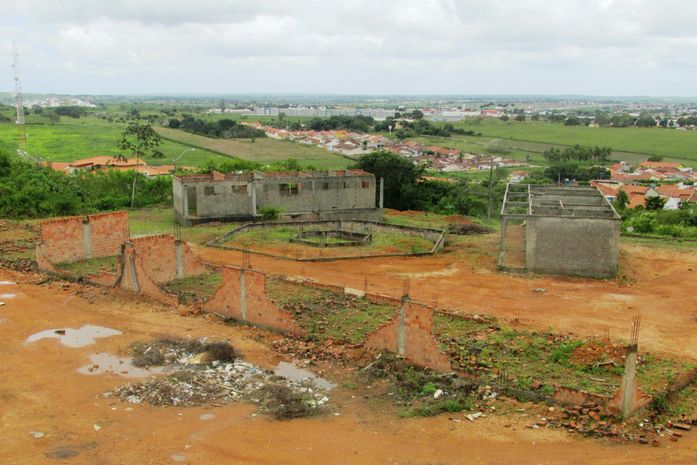 Escola de Educação Infantil está com obras paralisadas em Arapiraca