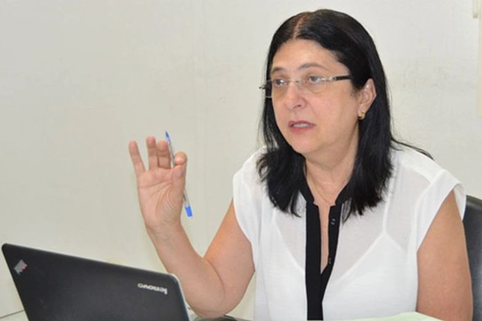 Governador elogia ex-secretária alvo de Operação na PF