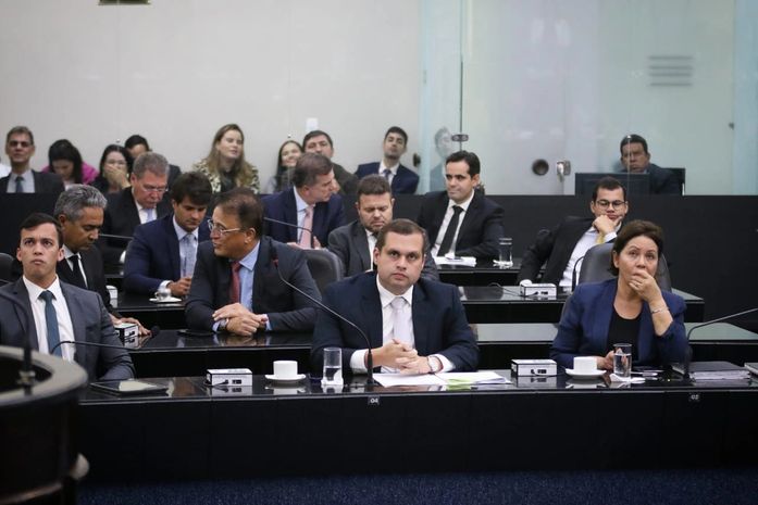 PL de Fernando Pereira garante mais informação e transparência na apreciação de pedidos de empréstimos pela ALE