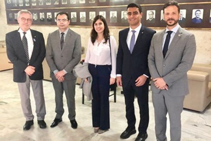 Precatórios do FUNDEF: Comissão vai ao STF contra o TCU e a favor dos Professores