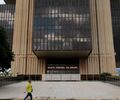 Mercado melhora expectativa sobre economia com PIB a 2,14%
