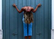 Ex-aluna do Ballet Eliana Cavalcanti luta para custear intercâmbio na Suíça