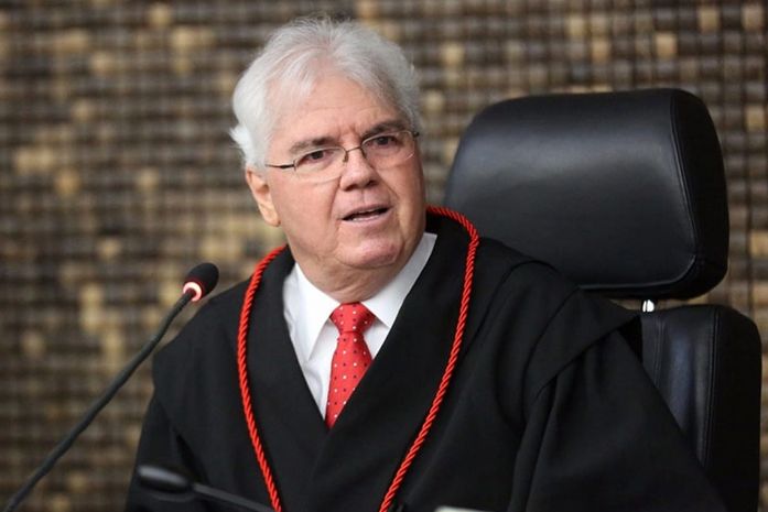 MP emite parecer contra aumento de desconto nos salários de aposentados e pensionistas