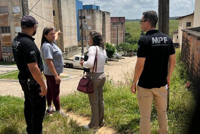MPF faz perícia para identificar causas dos danos estruturais em residenciais do Rio Novo e debate possível realocação de famílias