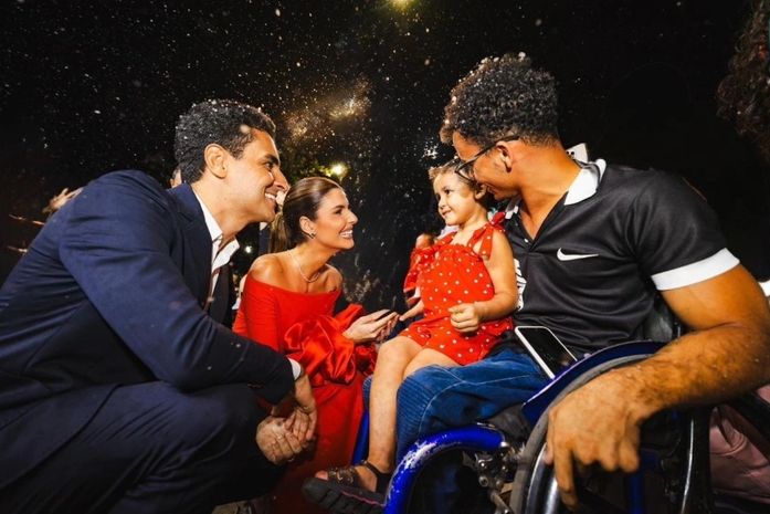 Confira a programação do desfile natalino na Rua Aberta