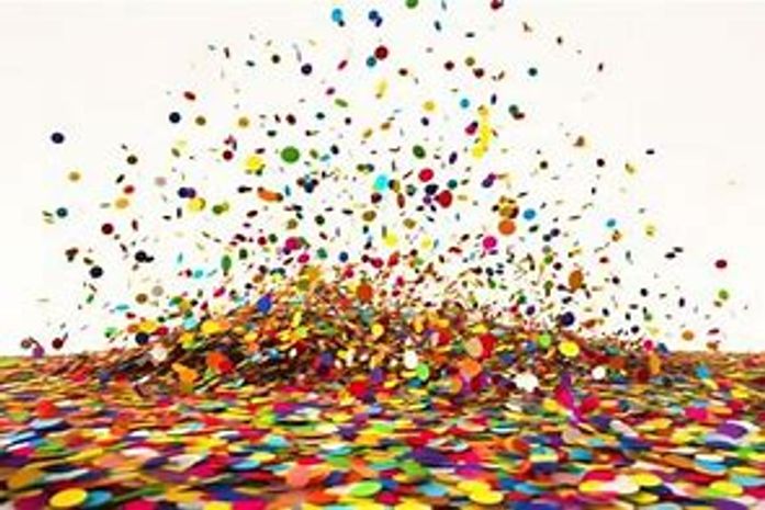 Normalize quem não gosta de carnaval. Tenho fastio de multidões, disse para a moça