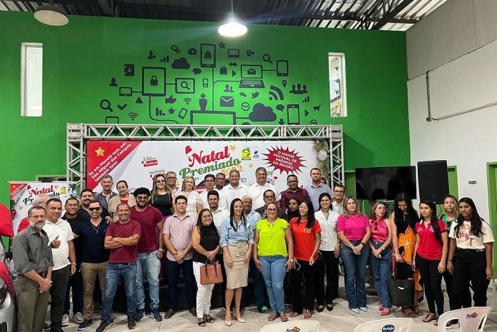 “Natal Premiado”: Prefeito George Clemente lança campanha para fortalecer o comércio miguelense