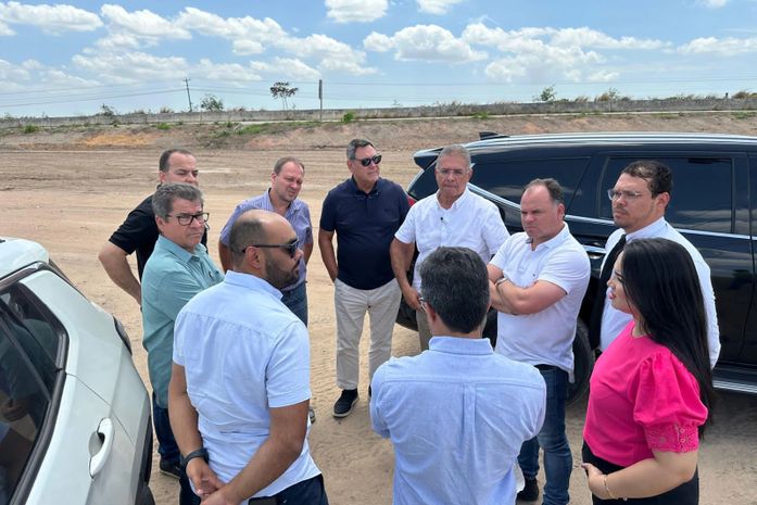 Empresários de grande empresa de alimentos visitaram São Miguel dos Campos nesta quarta (24)