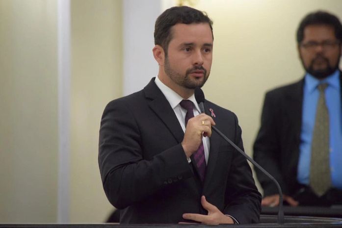 Deputado Bruno Toledo